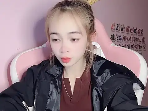 Odile068 online show from 12, 3, 2026