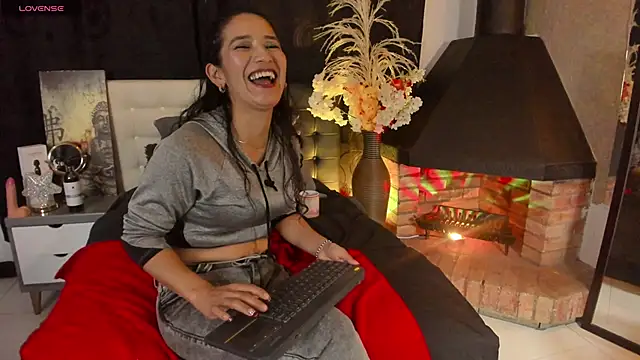 Vicky Angeel online show from 16, 4, 2026