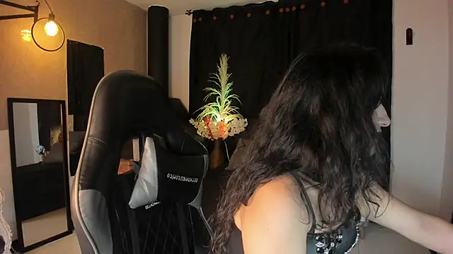 Vicky Angeel online show from 11, 6, 2026