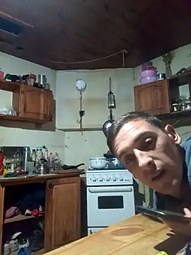 tudeseo01 online show from 16, 4, 2026