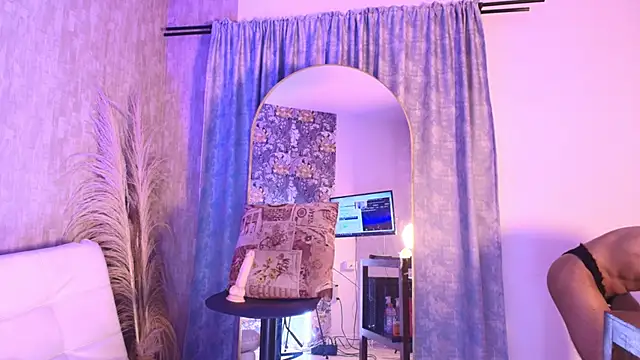 Snapshot of davis_saint chatting on 20, 5, 2026 davis saint online show from 20, 5, 2026