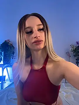 Snapshot of ScarletFlameee chatting on 28, 5, 2026 ScarletFlameee online show from 28, 5, 2026