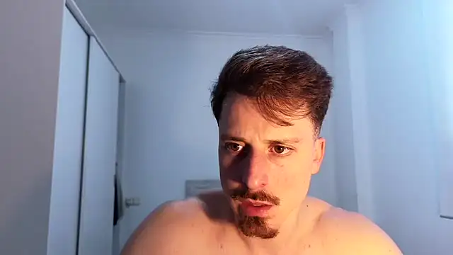 zeusoctavian1 online show from 28, 5, 2026