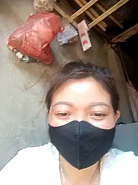 Bling-pusy online show from 12, 4, 2026