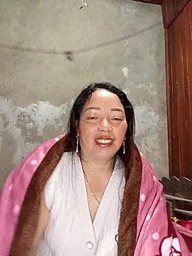 Yellow-pink online show from 9, 3, 2026