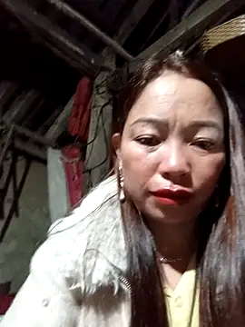 Yellow-pink online show from 25, 3, 2026