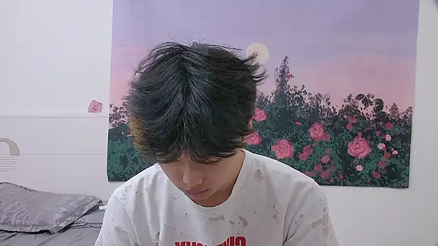 icecream-002 online show from 20, 4, 2026