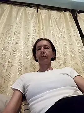 Snapshot of Tania9876 chatting on 6, 6, 2026 Tania9876 online show from 6, 6, 2026