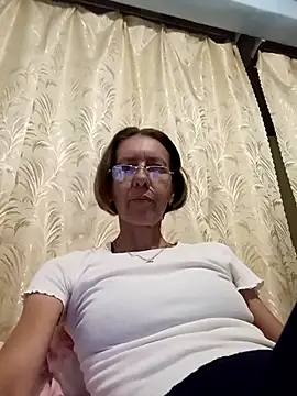 Tania9876 online show from 28, 7, 2026
