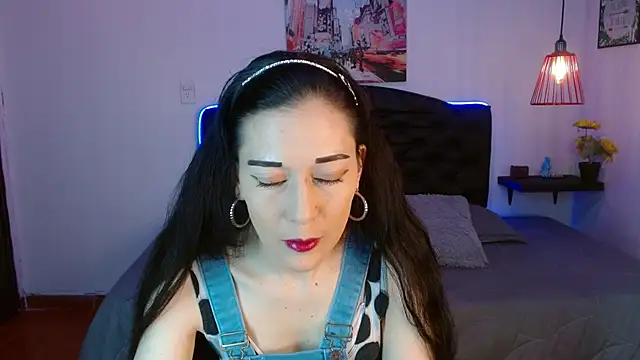 Mylu xx online show from 26, 5, 2026