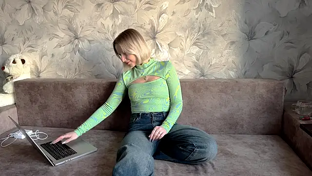 RebbecaBabe online show from 14, 3, 2026