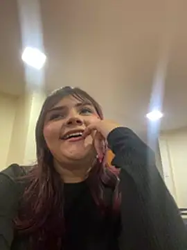 scarleth honey online show from 10, 3, 2026