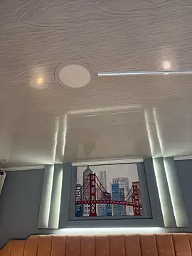 Bella-Ferrer online show from 11, 4, 2026