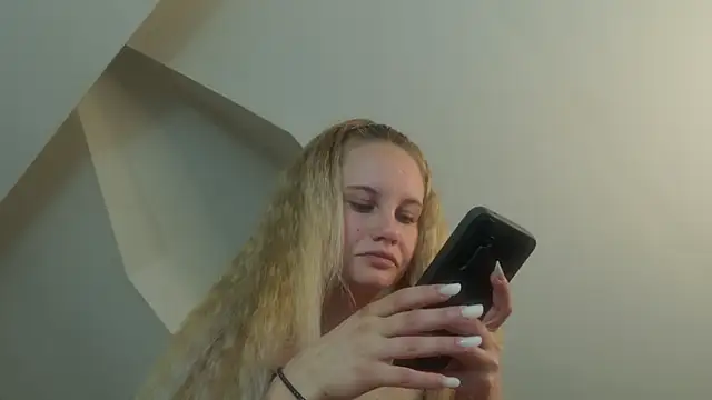 IceBlueBabe online show from 2, 6, 2026
