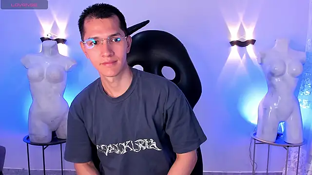 MilanDavid1 online show from 16, 3, 2026