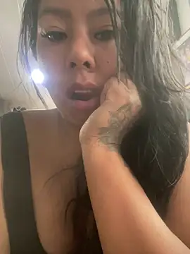 Snapshot of Samanta05_ chatting on 27, 4, 2026 Samanta05 online show from 27, 4, 2026