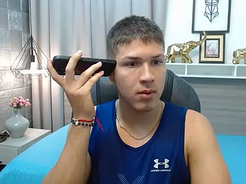 AlessandroFranco online show from 25, 4, 2026