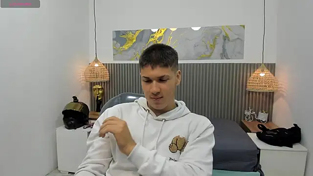 AlessandroFranco online show from 5, 5, 2026