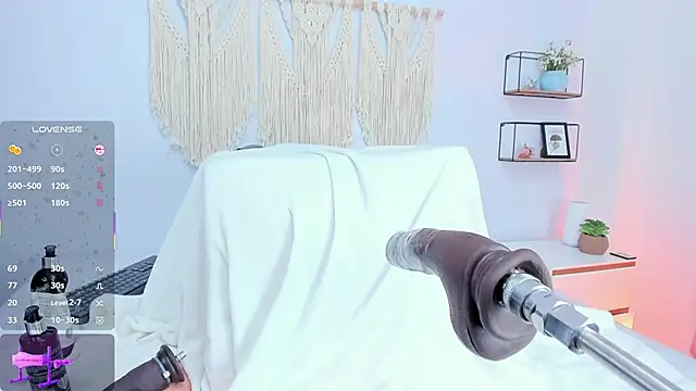 alexaa lovely online show from 23, 4, 2026