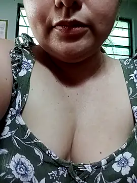 jennyyhottt online show from 1, 5, 2026