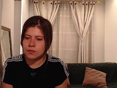 Moonna linnda online show from 18, 3, 2026