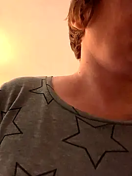  LOLA-LOLA  online show from 5, 4, 2026