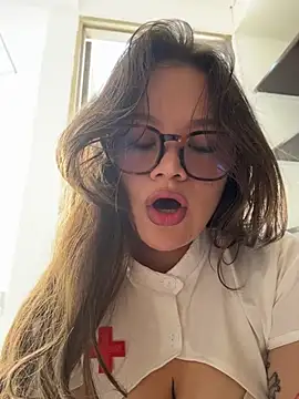 Tallulah Kinky online show from 18, 7, 2026
