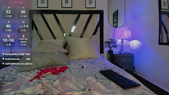 Violettaa Stone online show from 3, 4, 2026