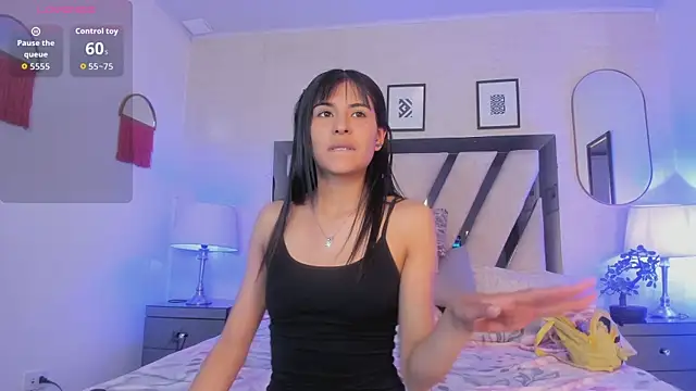 Violettaa Stone online show from 17, 4, 2026