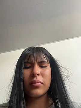 Violettaa Stone online show from 23, 7, 2026