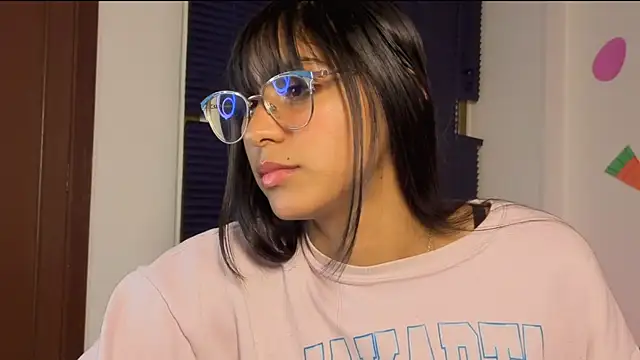 PaulaCutexs online show from 22, 4, 2026