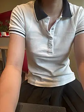 Snapshot of hamyy88 chatting on 10, 5, 2026 hamyy88 online show from 10, 5, 2026