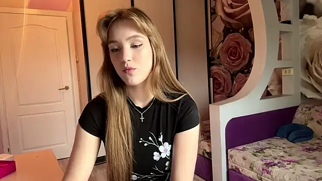 AnnaWasp online show from 22, 7, 2026