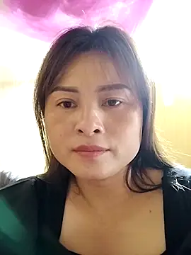 Cute-girl13 online show from 13, 3, 2026