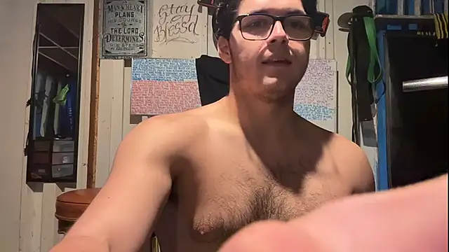 Snapshot of Caleb-Sweats chatting on 12, 3, 2026 Caleb-Sweats online show from 12, 3, 2026