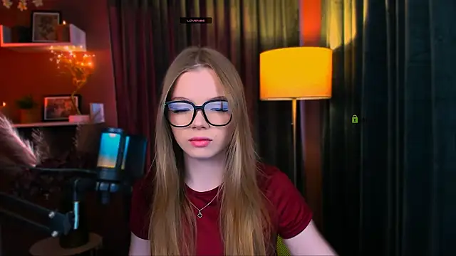 maddy moah online show from 22, 4, 2026