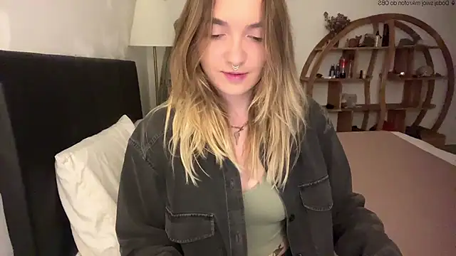 RoxyWet online show from 15, 5, 2026