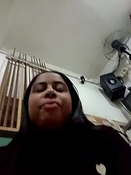 Snapshot of gatinha20257 chatting on 14, 5, 2026 gatinha20257 online show from 14, 5, 2026
