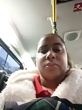 gatinha20257 online show from 13, 7, 2026