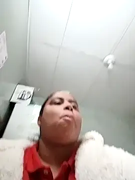 gatinha20257 online show from 15, 7, 2026