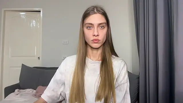 Snapshot of SonyaScarlett chatting on 12, 3, 2026 SonyaScarlett online show from 12, 3, 2026