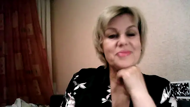 Snapshot of TatkaYang chatting on 26, 6, 2026 TatkaYang online show from 26, 6, 2026