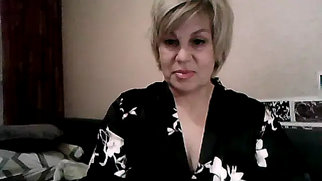 Snapshot of TatkaYang chatting on 30, 6, 2026 TatkaYang online show from 30, 6, 2026