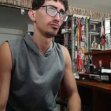 Snapshot of jhosuamoore chatting on 6, 5, 2026 jhosuamoore online show from 6, 5, 2026