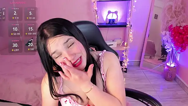 Julieth Caandy online show from 27, 4, 2026