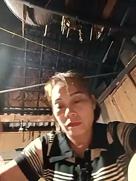 Snapshot of Lyly22x chatting on 22, 3, 2026 Lyly22x online show from 22, 3, 2026