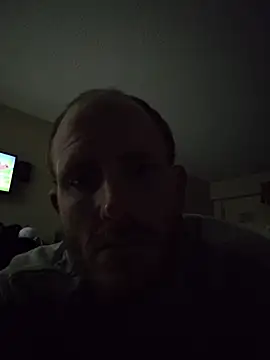 Snapshot of redandjuicy chatting on 7, 5, 2026 redandjuicy online show from 7, 5, 2026