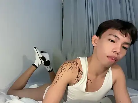 hottasianboy online show from 18, 5, 2026