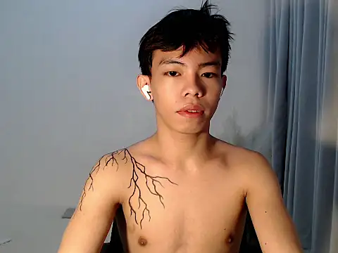 hottasianboy online show from 31, 5, 2026