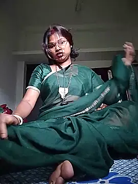 Sexybhabhi99 online show from 18, 5, 2026